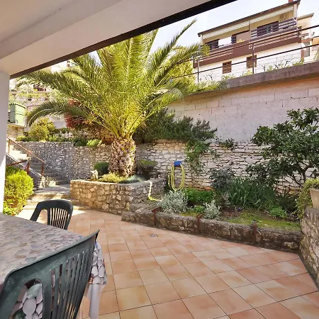 Apartment Bruna 653