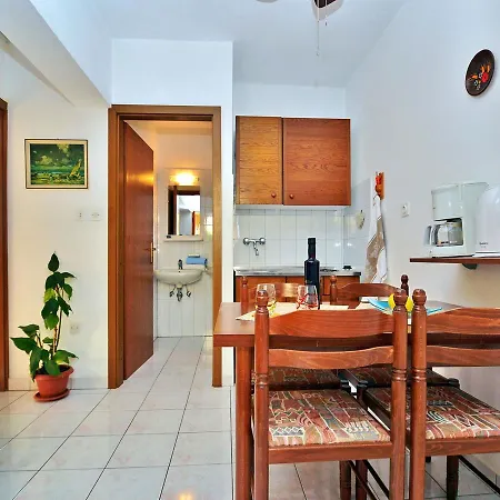 Apartment Bruna 653