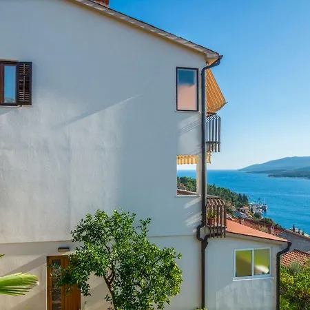 Bruna 653 Apartman *