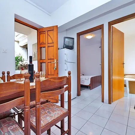 Apartament Bruna 653